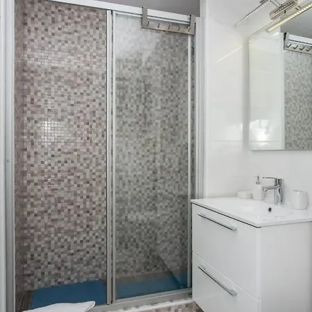 Guest house Tetepave 3*
