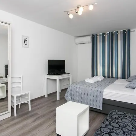 Guest house Tetepave